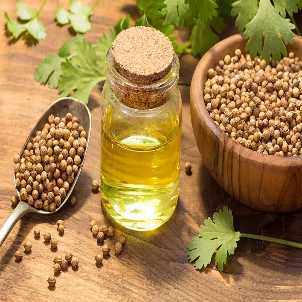 Olio di semi di prezzemolo puro e naturale al 100% per cosmetici alimentari e qualità impeccabile di grado farmaceutico ai migliori prezzi