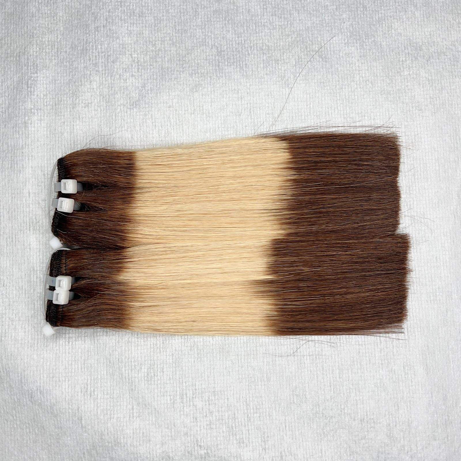 เปียโนสีน้ำตาล