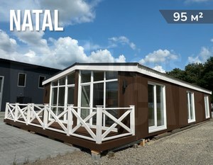 บ้าน moduar บ้านภาชนะนาตาลที่มีระเบียง - Product Image 2