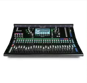 Allens & Heaths SQ-6 48チャンネル36バスデジタルミキサー24 + 1電動フェーダー付き