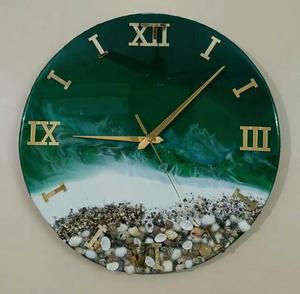 Clock Mechanism: Die internen Komponenten, die es der Uhr ermöglichen, Zeit zu halten, einschl ießlich der Uhrzeiger, Zahnräder, Bewegung. - Product Image 3