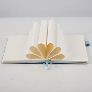 Chiusura elastica in pelle A5 griglia punteggiata quaderno con 192 pagine numerate 100 Deluxe GSM carta priva di acidi - Product Image 3