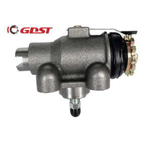 GDST araba fren sistemi OEM MB060570 <span class=keywords><strong>MC869358</strong></span> ön aks sol otomatik tekerlek silindir fren fiyatı MITSUBISHI Canter için
