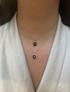 Ciondoli con ciondoli in smalto nero smeraldo e rubino collana di ciondoli di alta qualità gioielli di gemme Zubeda