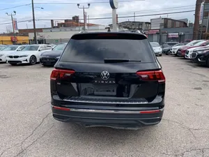 มือสอง2023 Volkswagen Tiguan SE FWD - Product Image 3