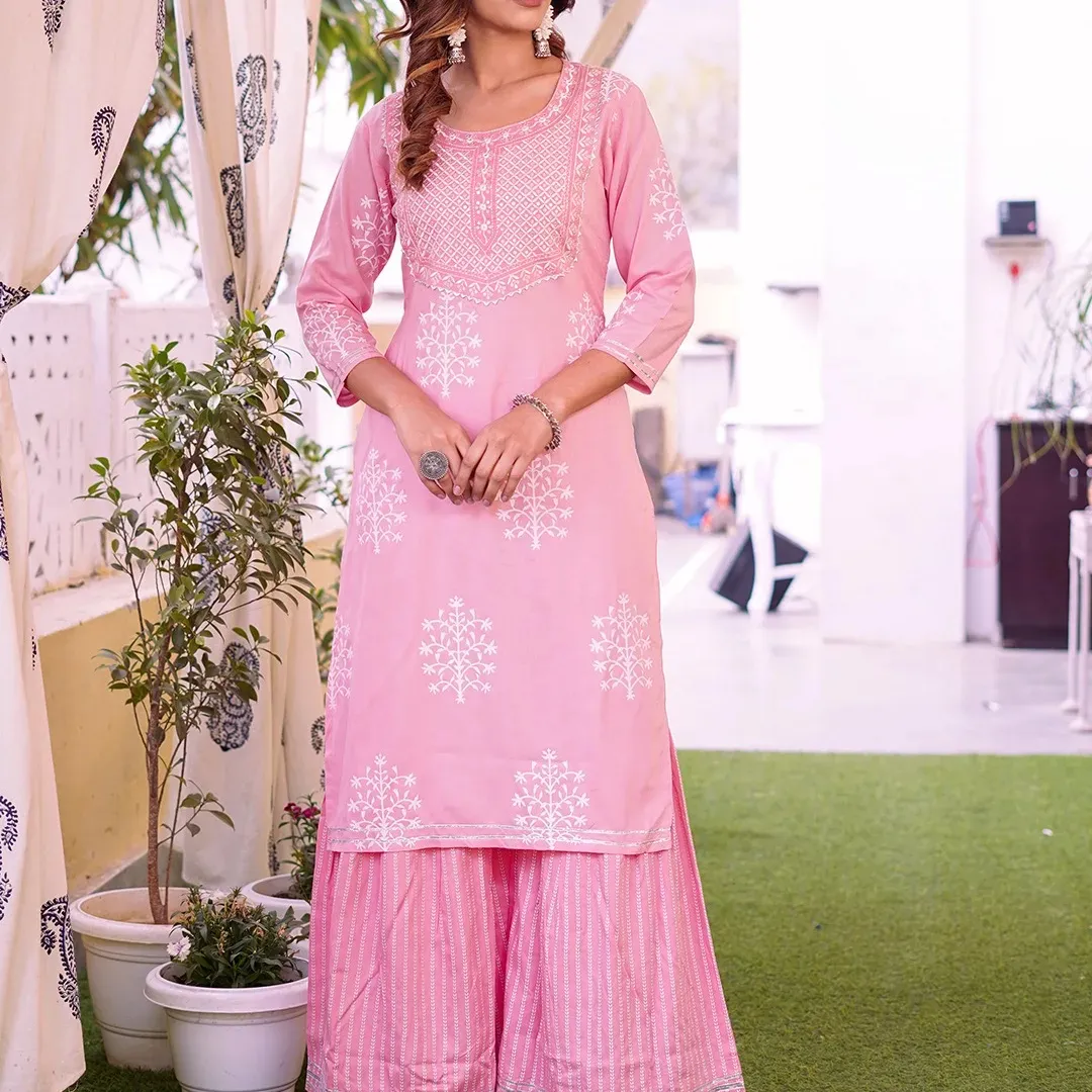 Schlussverkauf fertige indische Kleidung gerader Abschnitt blumendruck Kurti mit Sharara-Set für Mädchen Damenkleid