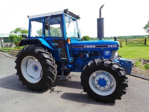 美国制造二手拖拉机福特7810 180HP 4WD福特农用拖拉机
