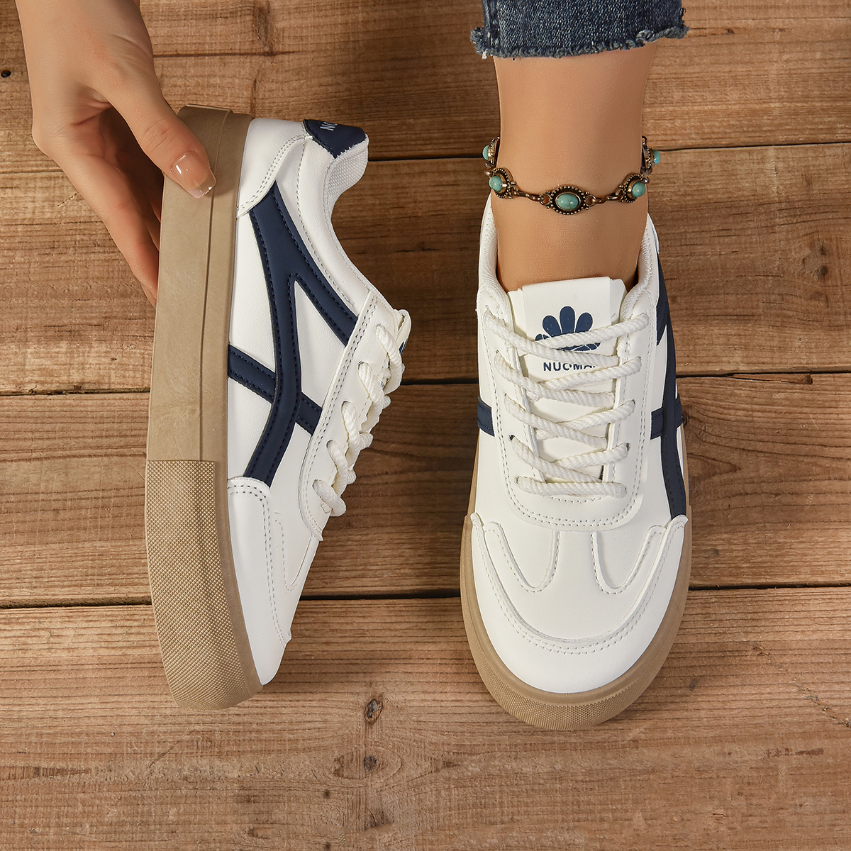 Blanc-Bleu