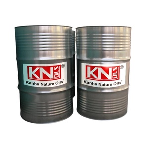 Kanha Nature Oilsプレミアムグレードバルク花の香り純粋なエッセンシャルオイル天然成分インド製