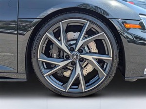 ใช้อย่างประณีต2022 Audi R8ประสิทธิภาพ2dr Coupe - Product Image 4
