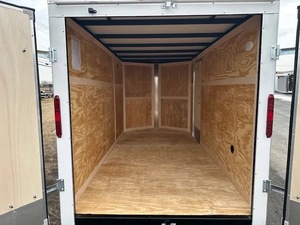 2025探索罗孚ET 6X12单轴封闭式货物拖车