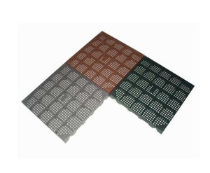 PLASTONELLA No.270イタリアデザイン4方向エントリー赤の正方形プラスチックタイル40.8x40.8x 5H両面パレット - Product Image 1