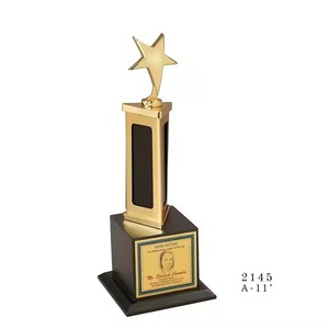 Satış için organizasyonel büyüme ve yenilikçiliğe mükemmellik ve özveri konusunda en çok satan üstün başarı ödülü - Product Image 1