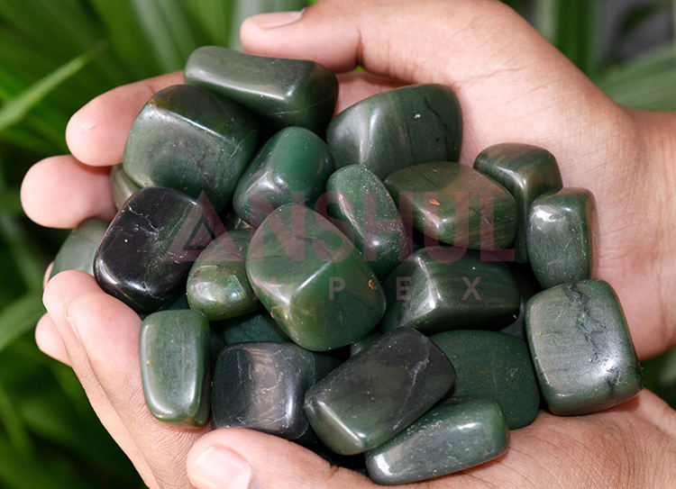 สีเขียว