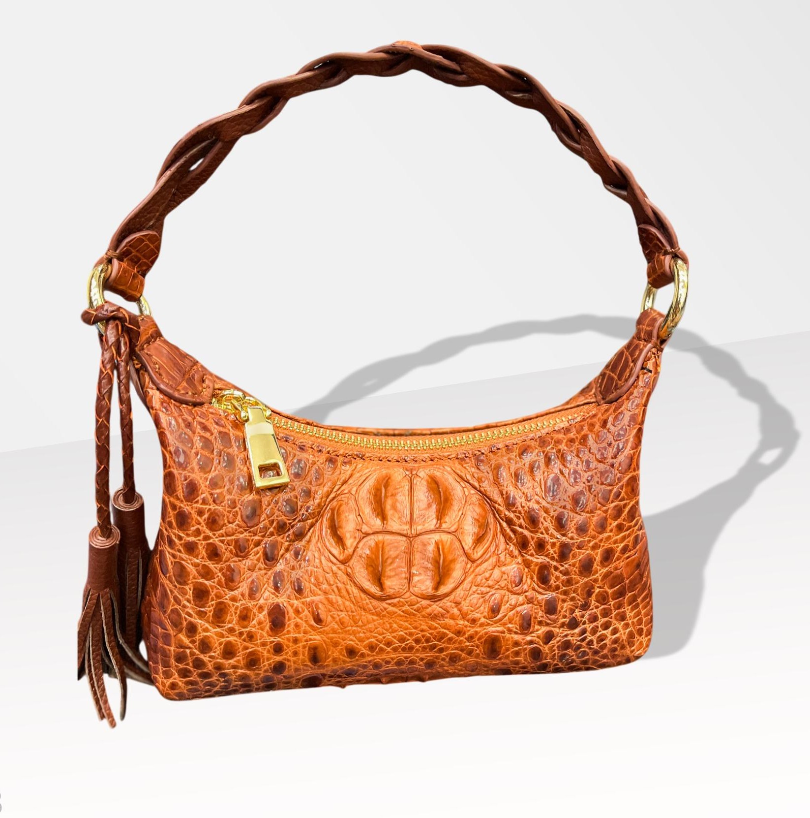 โกลเด้น