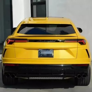 Lamborghini Urus için 2023 şehir ve Off-Road maceraları için sol direksiyon deri koltuklar arka kamera ile şık ve çok yönlü SUV