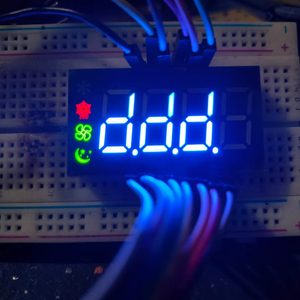 Benutzer definierte 4-stellige 7-Segment-LED-Digitalanzeige Goldene Farbe für den Controller des Kühl geräts mit Grafik funktion