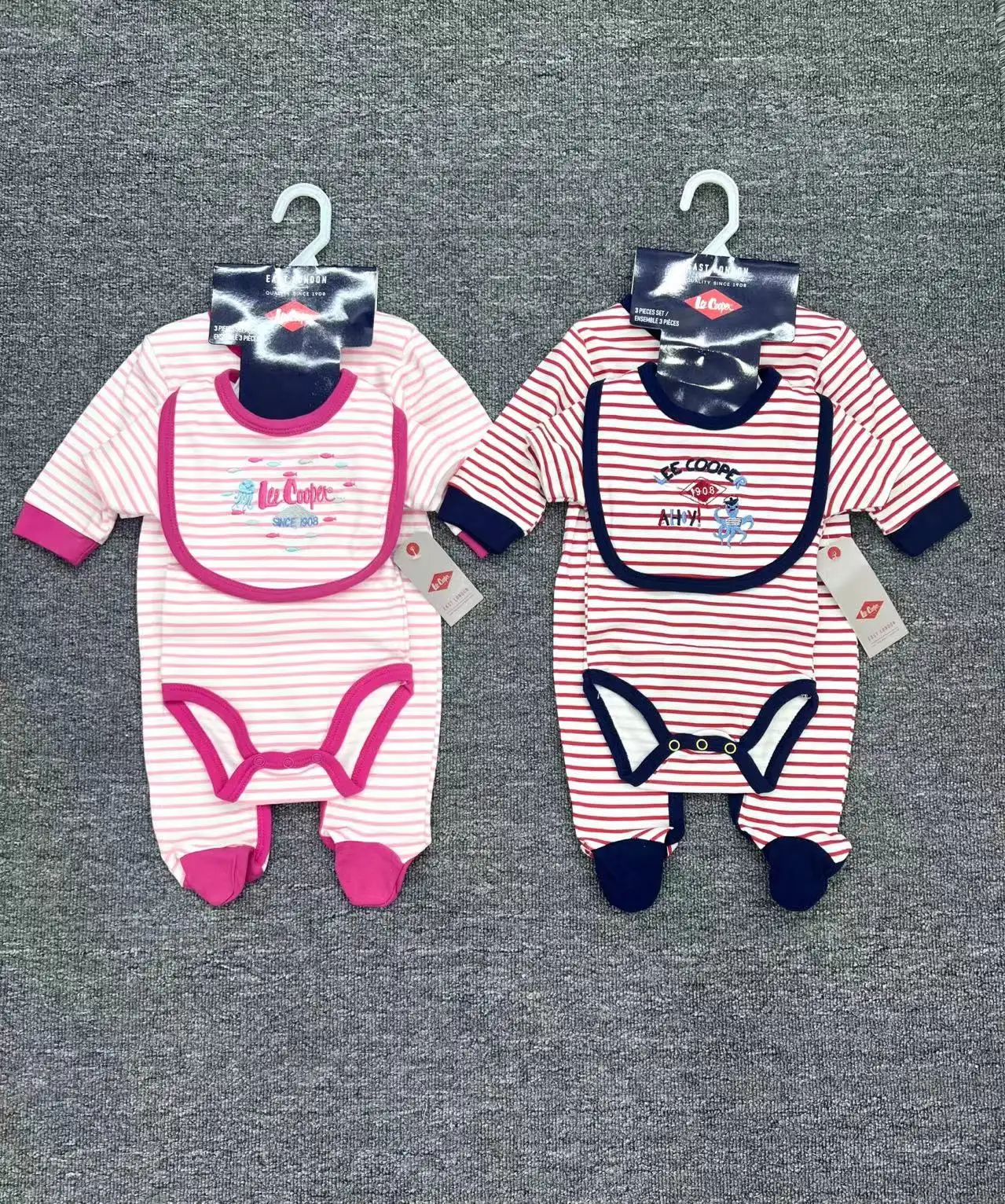 Vente en gros d'hiver bébé fille onesie body tout-en-un bavoir 100% coton confortable doux bébé filles 3 pcs ensemble 0-9 m ensembles de vêtements