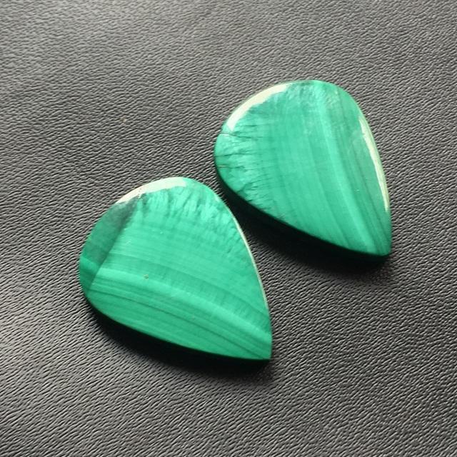 สีเขียว