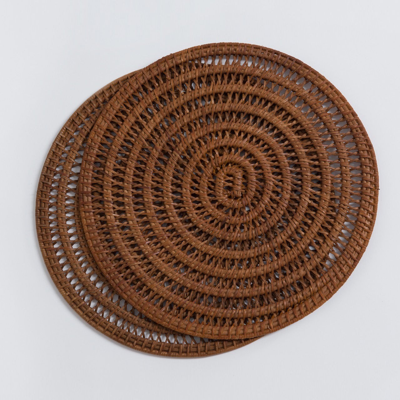 สีน้ำตาล