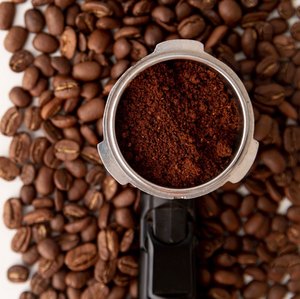 インスタントコーヒー、ココア、チョコレートドリンク、トッピングを購入。朝食カフェ