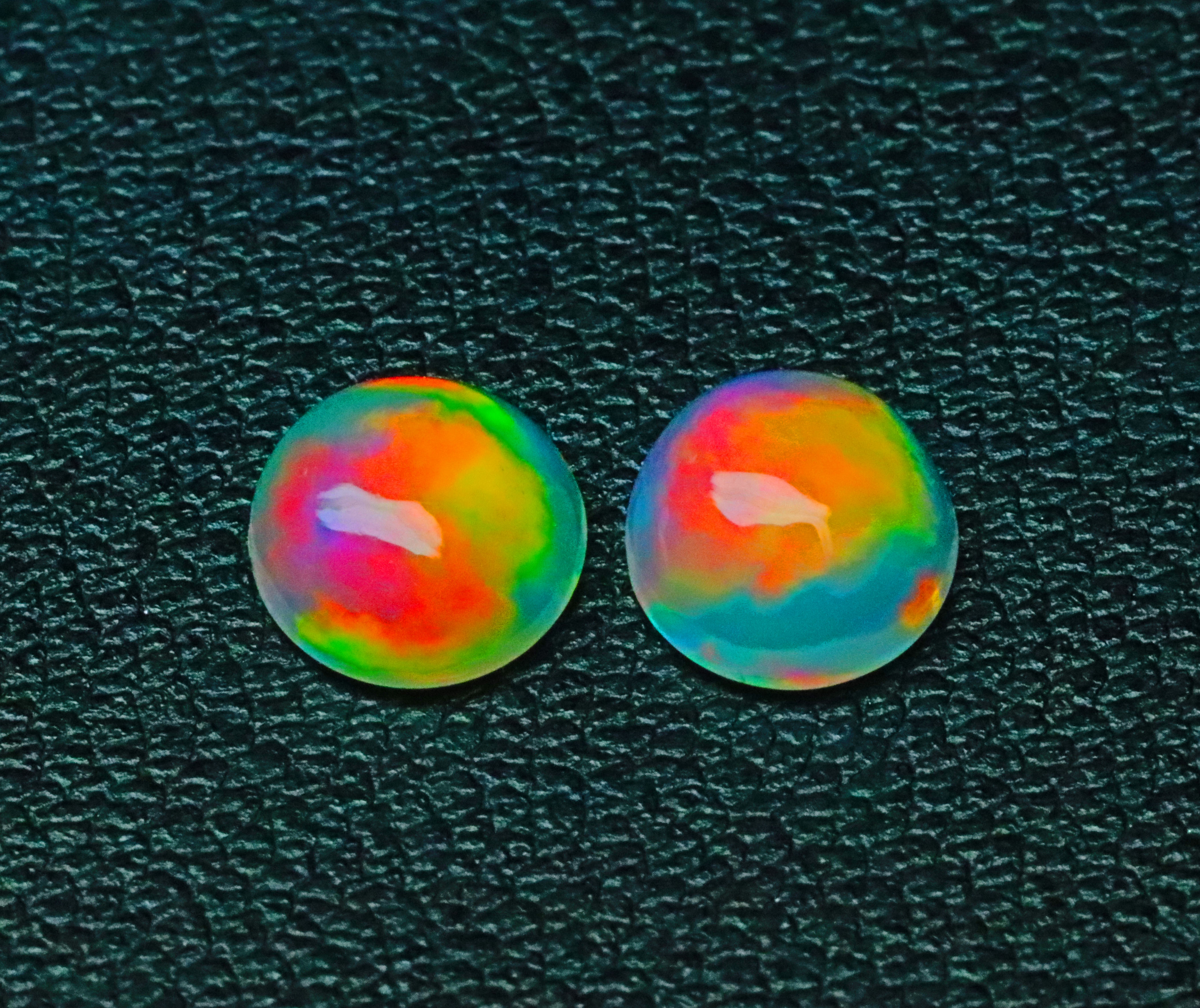 play of color