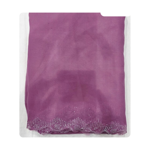 Düğün misafirler ve parti giymek için şifon hafif ve şık Saree Modern tasarımcı Sarees görünüyor