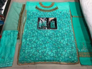 Walima bak resepsiyon özel ağır Net nakış orta boy Kurti & Plazo aynı Dupatta seti ile Surat mevcut boyutta - Product Image 2