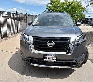 2024 Nis_san <strong>Pathfinder</strong> S 4WD with Rear Camera Leather Seats Automatic Gear Box - Product Image 1