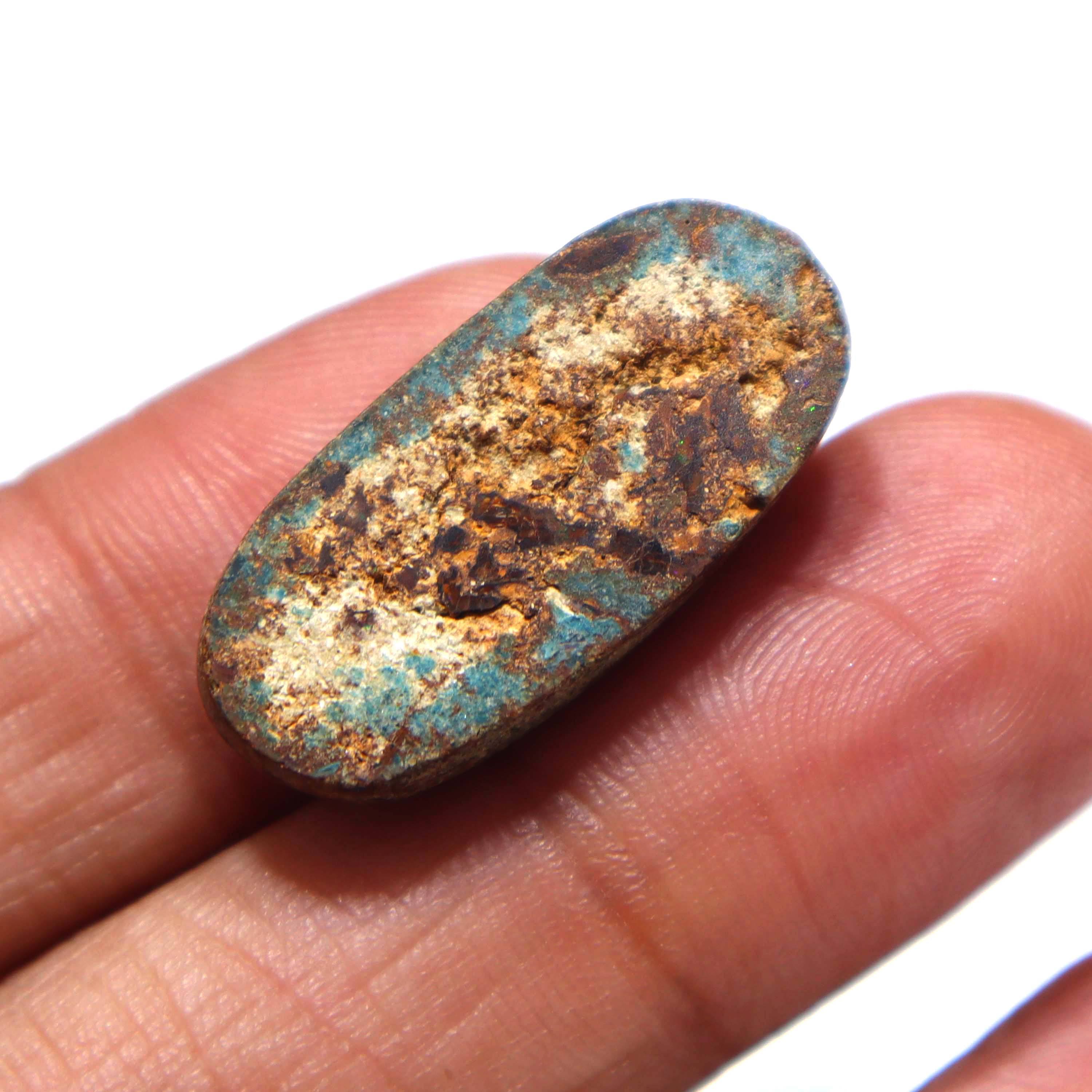 สีน้ำตาล