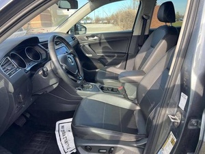 Used 2021 Volkswagen Golf <strong>TIGUAN</strong> 2.0T SE - Product Image 3