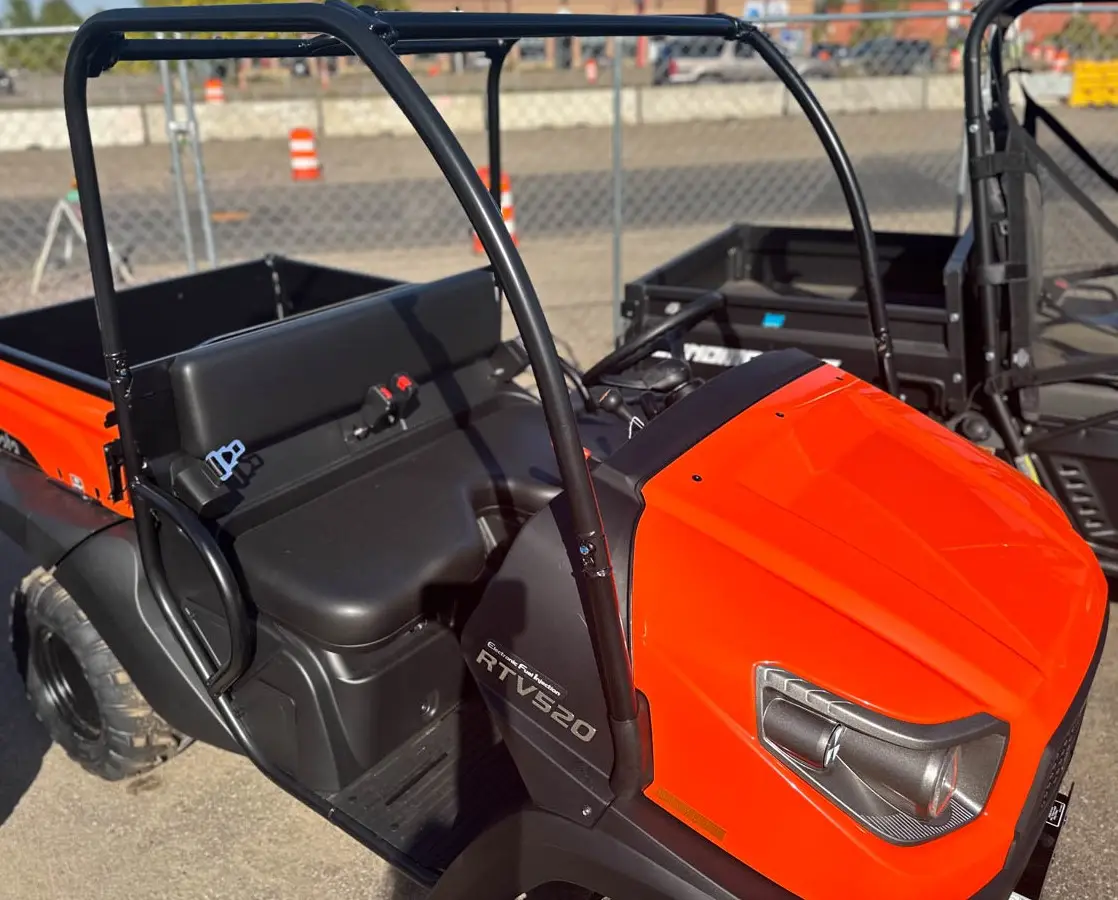 2022 Fazenda Diesel 250cc Kubota RTV-X1100/Fazenda UTV 4x4/Utilitário Diesel Barato Kubota 4X4 Trator para Agricultura