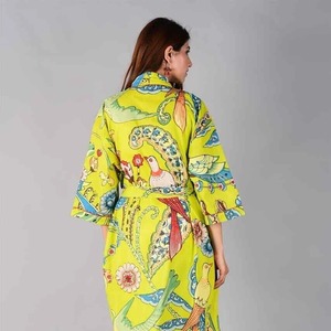 Kadınlar için el yapımı hint pamuk Kimono Robe baskılı seksi Patchwork tasarım yaz bahar gece elbisesi geri dönüşümlü bornoz düşük fiyat