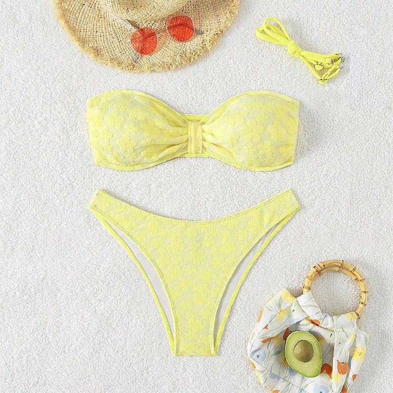 สีเหลือง