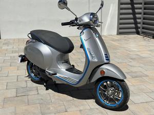 2023 Vespa Elettrica Motorcycle Customizable 2023 Motorbikes <strong>New</strong> Design for Motorcycle - Product Image 3
