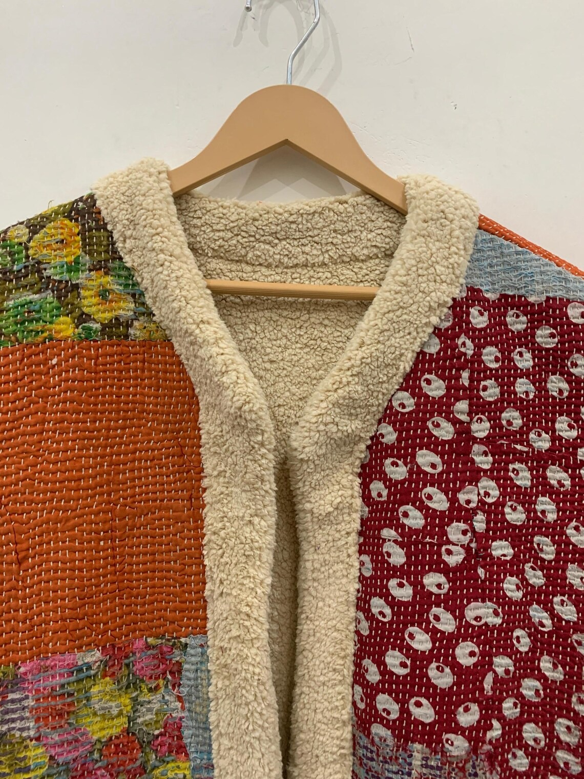 identique à l'image