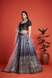 Sıcak satış düğün ve festivali giymek kadınlar Lehenga Choli nakış iş gelin <span class=keywords><strong>Lehanga</strong></span> Choli hindistan'dan ihracat için