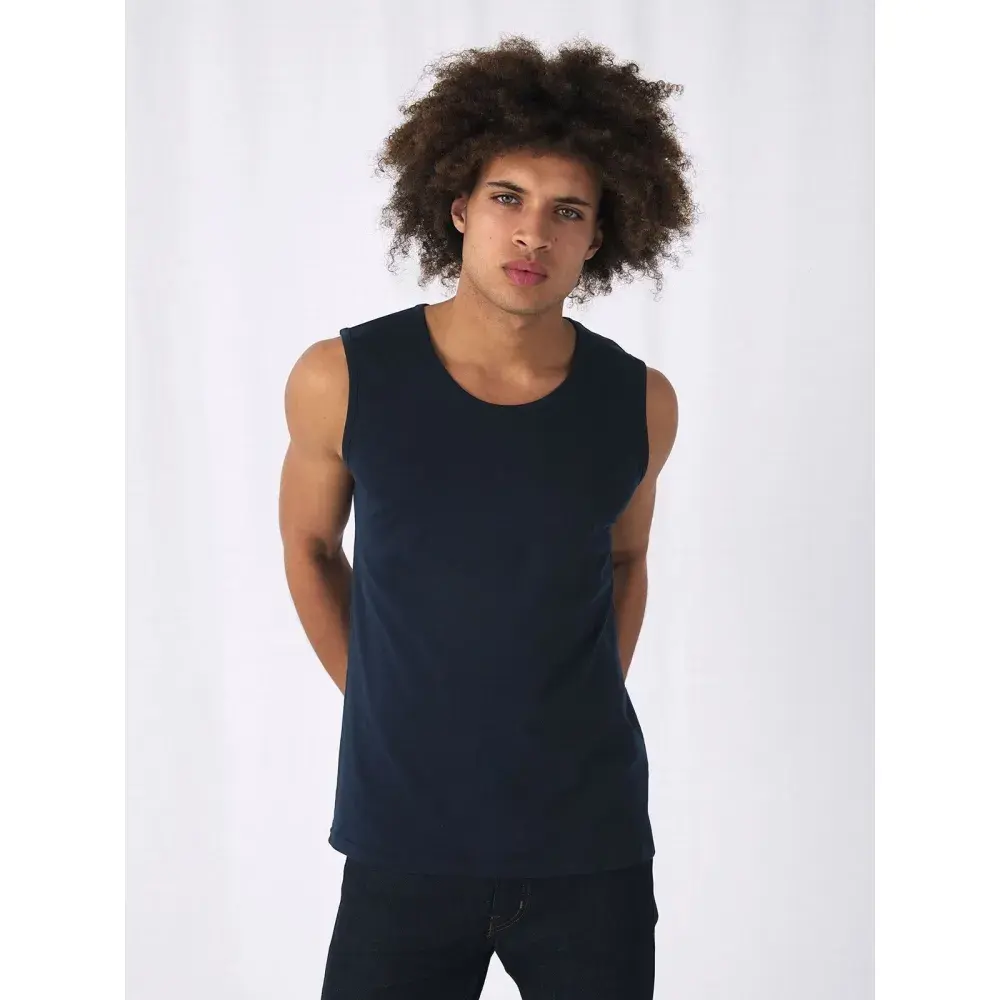 Black, Navy, Royal Blue, Red, Sport Grey, White