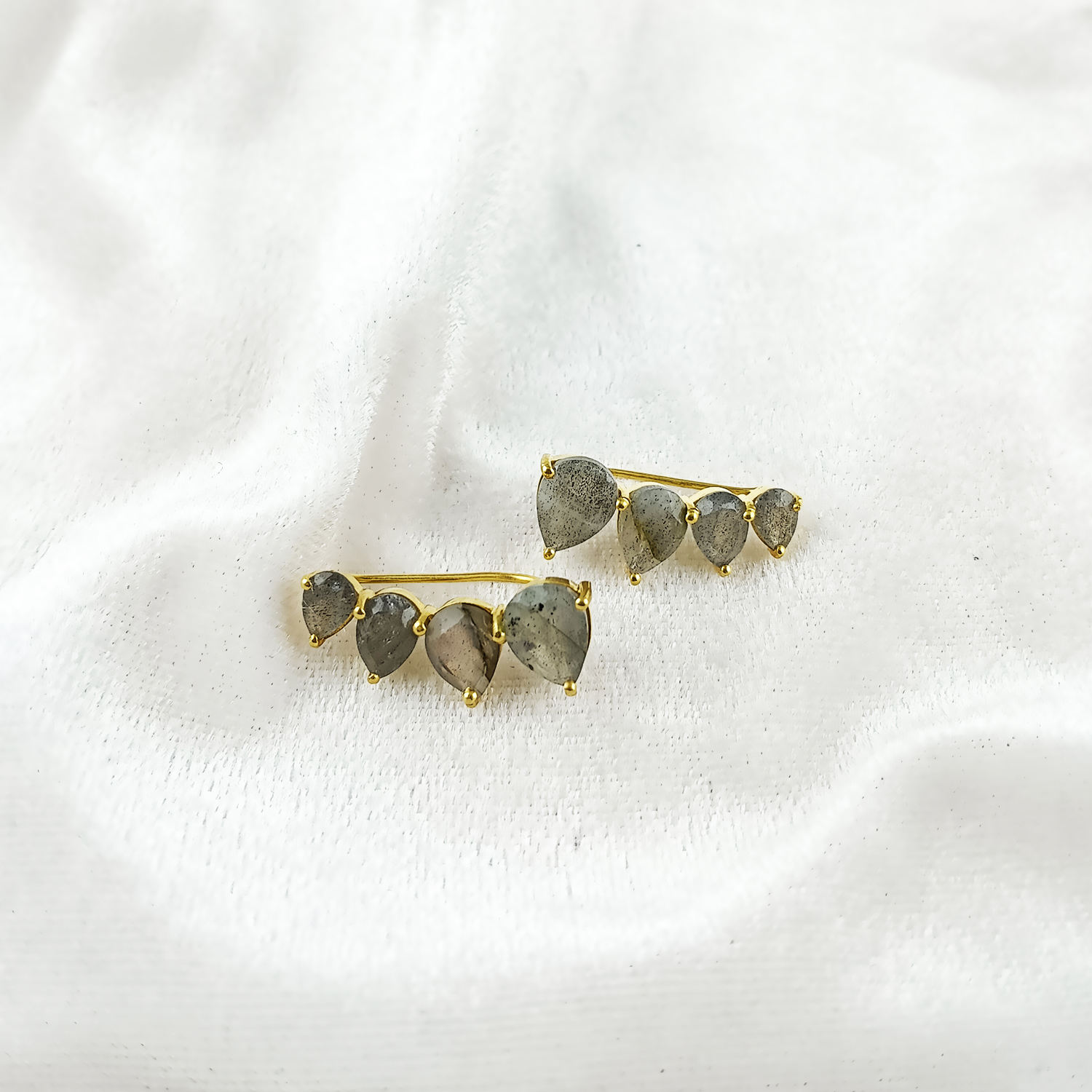 ลาบราดอไลท์