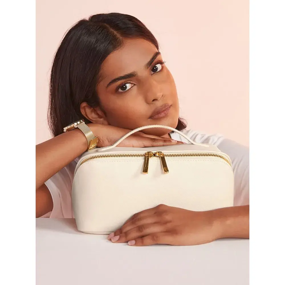 Black, black/black, dusky pink, Lilac, Oyster, sage green