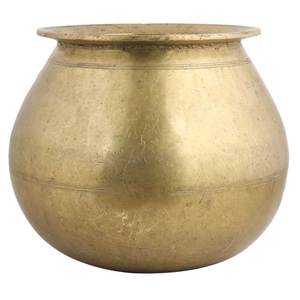 Dayanıklı kalite antik Vintage tasarım bacaklar ile pişirme Handi Pot Metal yüksek satış tencere seti ile iki grip bölümü - Product Image 2