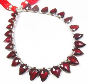 Yüksek 8 \ "Strand fantezi armut elmas boncuklar doğal Mango kırmızı Garnet kuvars yeşim malzeme mozambik için 9.5-12mm Faceted oyma - Product Image 1