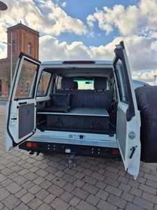 Kullanılan 2013 T.o.y.o.t.a L.a.n.d C.r.u. I. s.e.r 76 serisi | VDJ76 | RHD | V8 dizel | Ağır SUV
