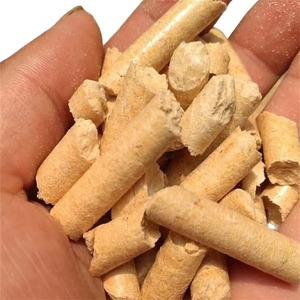Toptan all-doğal sert ahşap peletler yüksek kalite 6mm yakacak odun çubukları çevre dostu ahşap peletler çanta ucuz fiyat