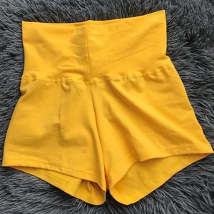 女性用ハイウエストチェック柄アクティブウェアショーツ伸縮性ウエストバンドYogレギンススポーツワークアウトとバレエパンツ