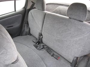 Toyota Vitz/Yaris 2002 LHD Automatic Gearbox Fabric Seat Left Hand Drive Very Clean And Neatly <strong>Used</strong> <strong>Used</strong> Car Available For Sale - Product Image 5