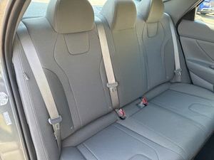 <strong>2025</strong> H-y-u-n-d-a-i E-l-a-n-t-r-a SE FWD with Low Mileage and Affordable Price in Stock Ready for Shipment - Product Image 6