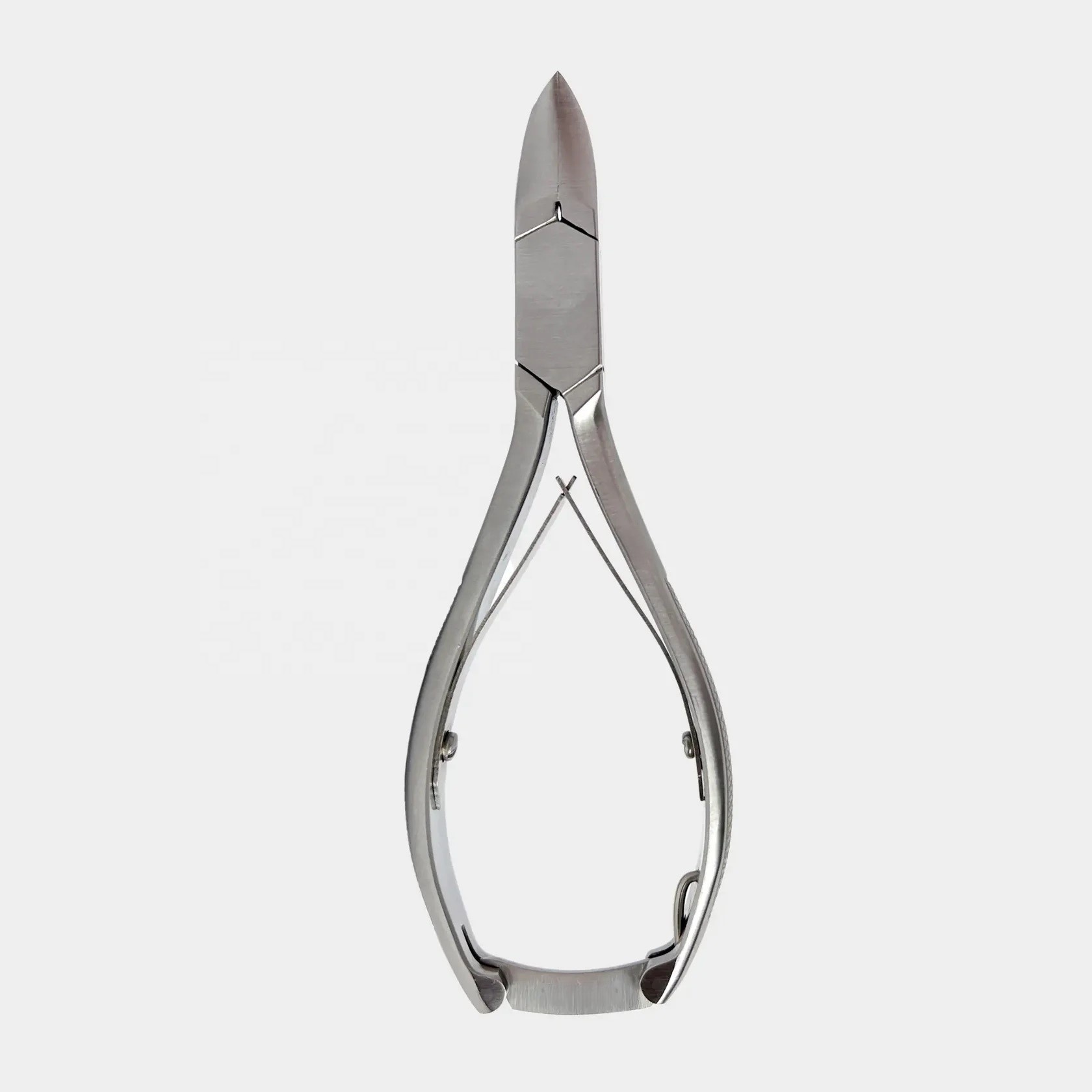 Nail nippers