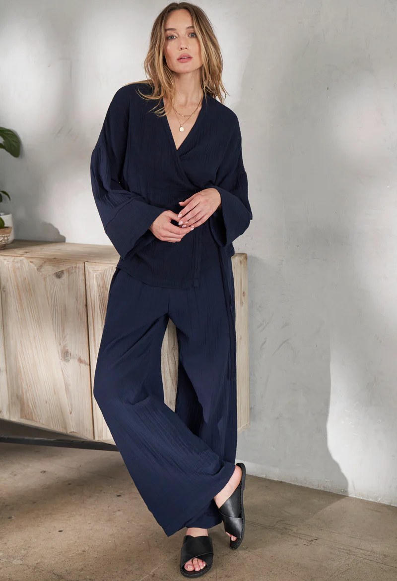 สีน้ำเงิน