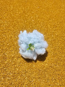 <span class=keywords><strong>PET</strong></span>-Faser HCS-Polyester-Stapel faser 6 DX32mm Hersteller von recycelten Polyester-Stapel fasern in Vietnam ISO, OEKO & GRS-zertifiziert - Product Image 2